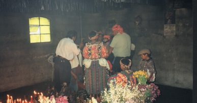 San Simón - barnehelgen i Guatemala